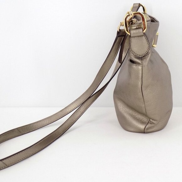 B. Makowsky Gold Metallic Trun-Lock Bucket Crossbody Bag - Picture 4 of 12